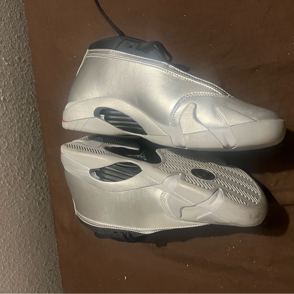 Jordan Fits Men size 8 Air Jordan Retro 14 Silver Authentic Nike new - Picture 4 of 9